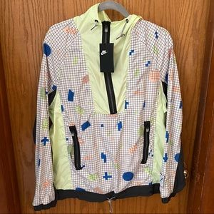 NWT Nike Loose Fit Pullover Jacket | Women’s Small